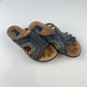 Clarks Artisan Women's Green Leather‎ Slip On Comfort Sandals Size 9M  Pre Owned